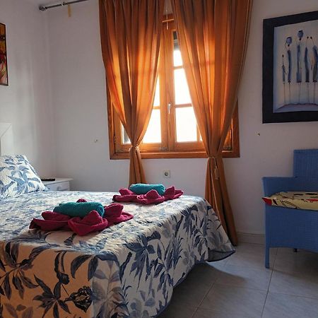 Apartamentos Playa Honda Mácher Стая снимка