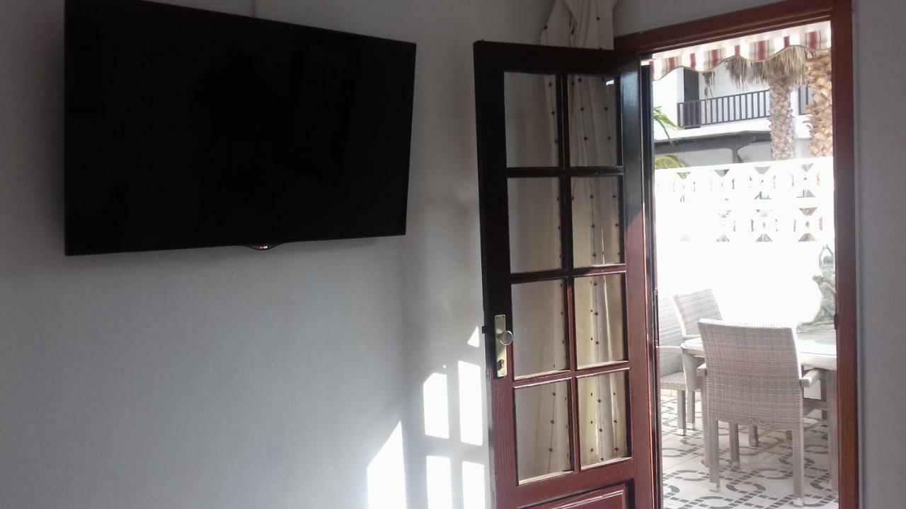 Apartamentos Playa Honda Mácher Екстериор снимка