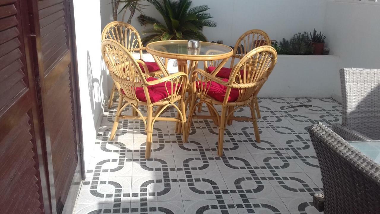 Apartamentos Playa Honda Mácher Екстериор снимка